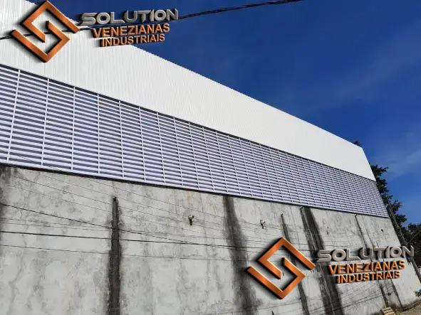 Vantagens do Policarbonato em Infraestrutura Aeroportuária